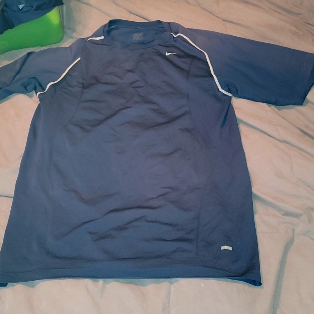 Nike teams xl